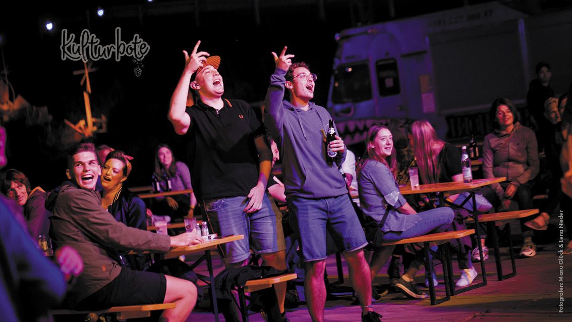 10. September | Liquid & Maniac