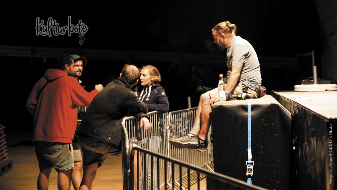 12. September | Dis M