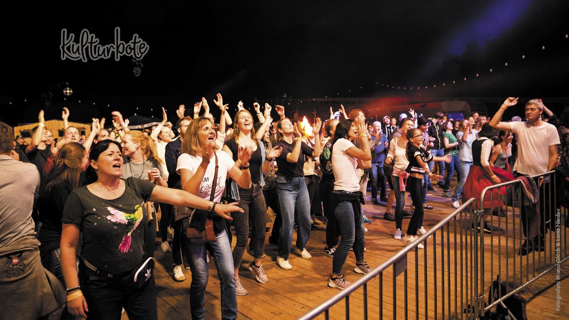 11. September | Django3000