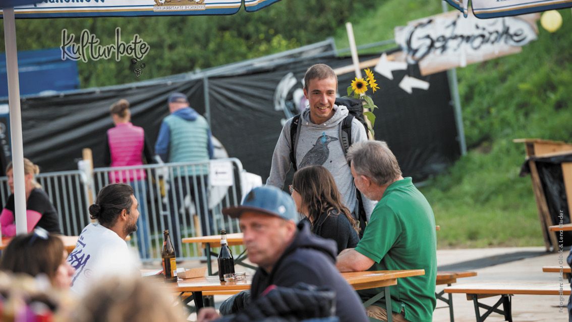 11. September | Django3000